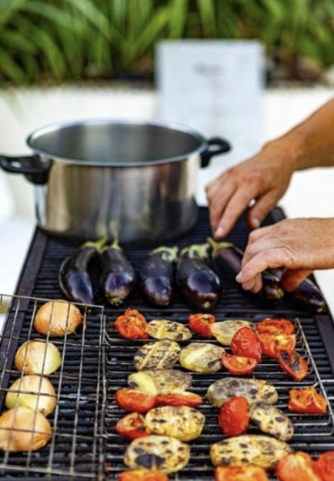 Cómo Disfrutar las Fiestas Patrias sin Carne: Guía Completa para Celebraciones Vegetarianas y Veganas